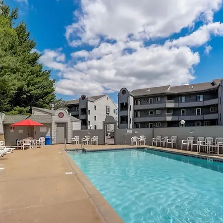 Dells Paradise At Lighthouse Cove Condominiums-2